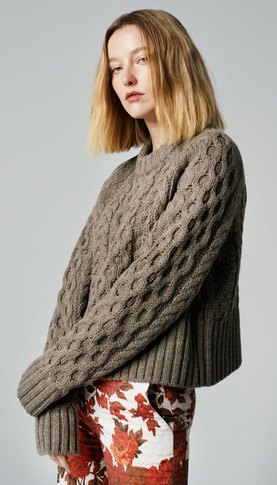 Sweaters ShopSmythe | Cropped Cable-Knit Crewneck